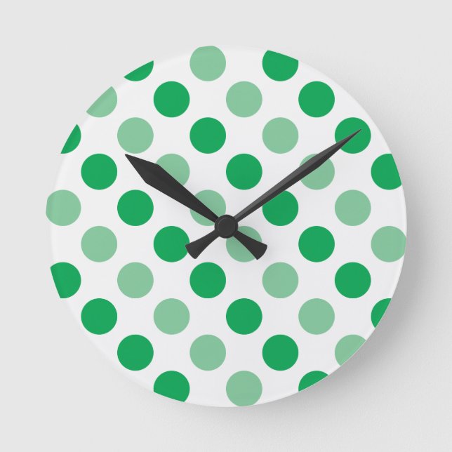 Green polka dots pattern round clock (Front)