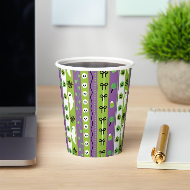 Green Purple Halloween Pattern Paper Cups (Insitu)