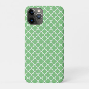 Green Quatrefoil Pattern iPhone 11 Pro Case