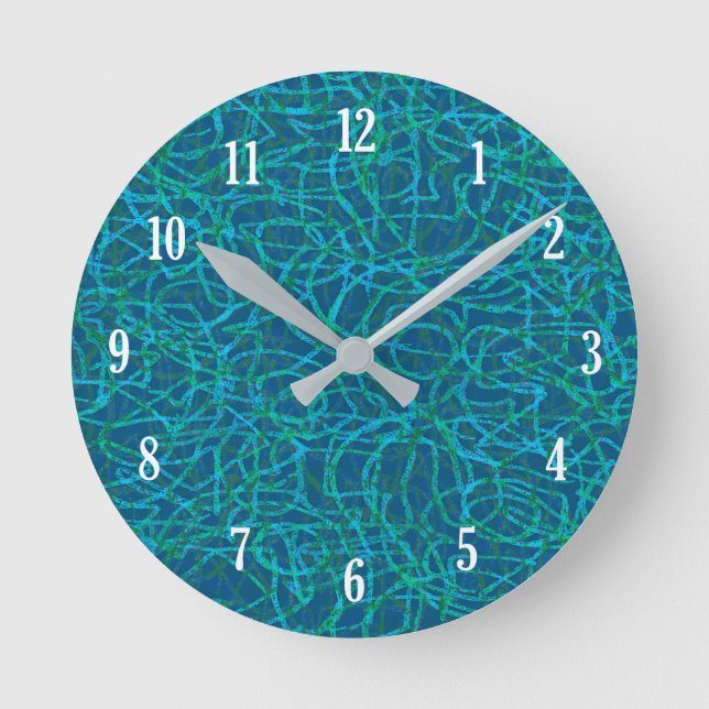 Green scribbled lines pattern round clock (Front)