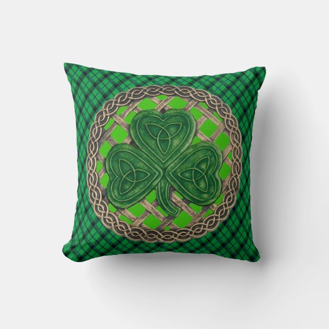 Green Shamrock Celtic Knots On Green Plaid Cushion (Front)