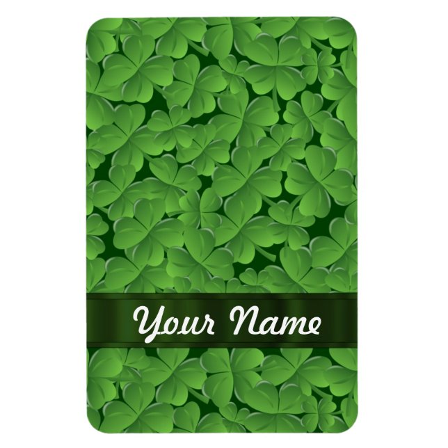 Green shamrock pattern magnet (Vertical)