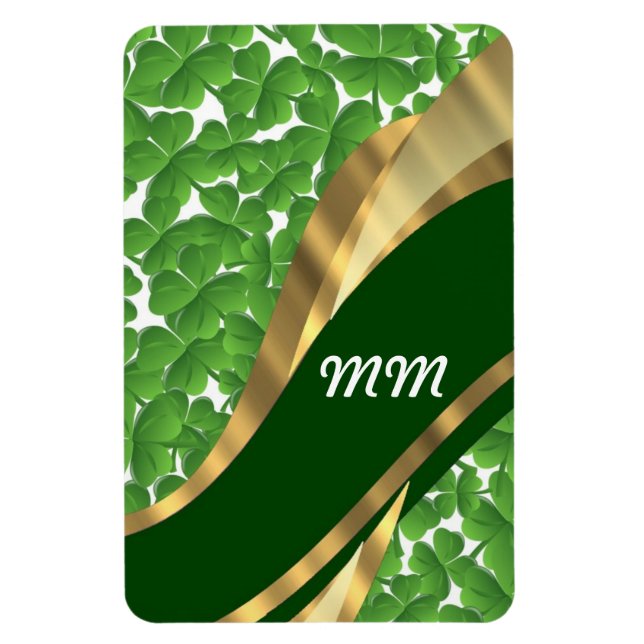 Green shamrock pattern magnet (Vertical)