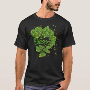 Green Shamrocks sparkling hearts Shainte T-Shirt