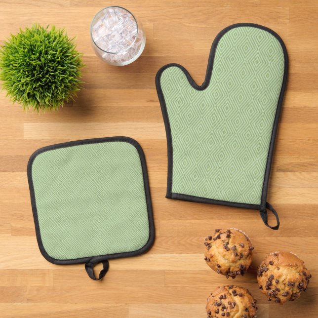 Green Stripes Squash Pattern Oven Mitt & Pot Holder Set (Top Down)