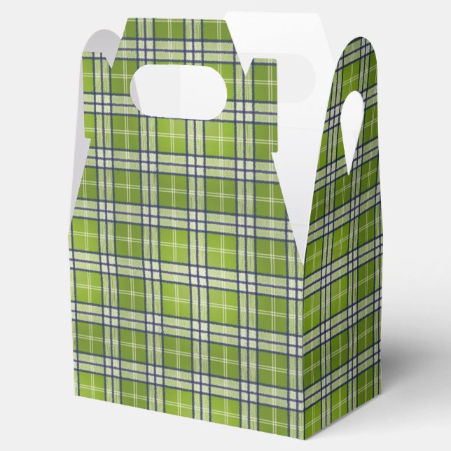 Green Tartan Favour Box (Opened)