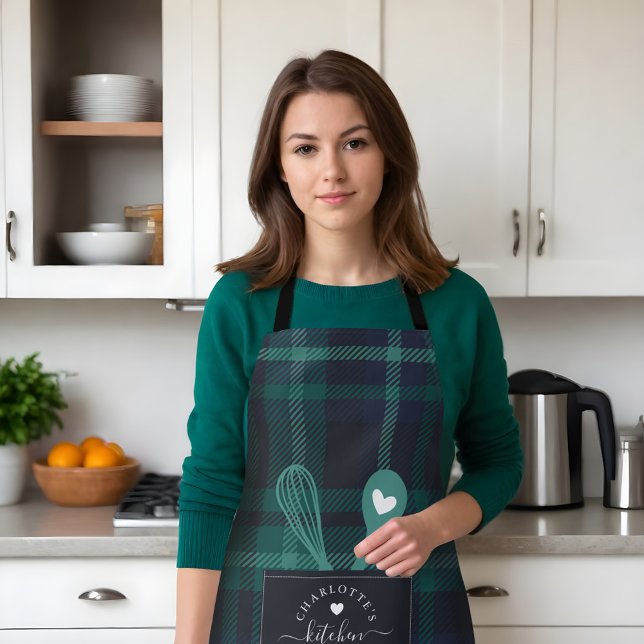 Green Tartan Plaid Faux Pocket Spoon & Whisk Apron (Green Tartan Plaid Faux Pocket Spoon & Whisk Apron)