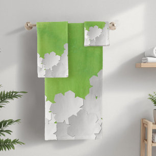 Green Watercolor and White Flowers Bath Towel Set