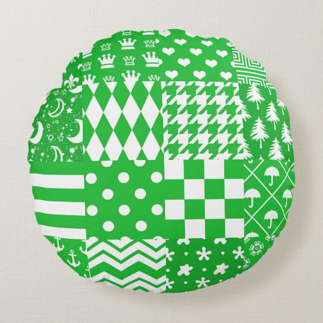 Green White Mixed Patterns Patchwork Design  Round Cushion (Front)