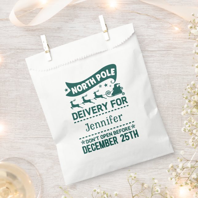 GREEN & White North Pole SANTA Delivery Name  Favour Bag (Clipped)