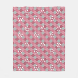 Grey and pink plaid with chamomile flowers fleece blanket