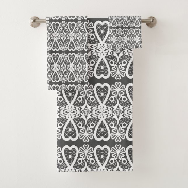 Grey and white lace pattern bath towel set (Insitu)