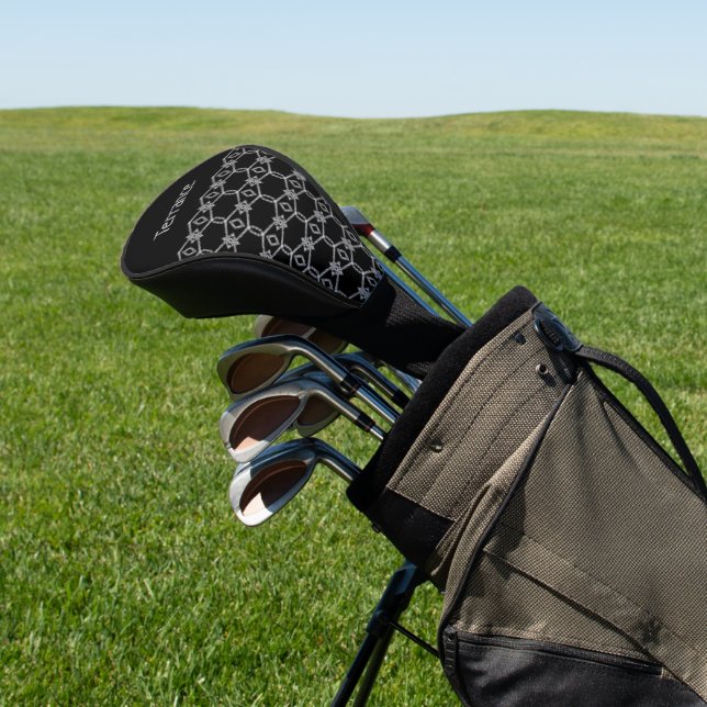 Grey decorative rope fencing black golf head cover (In Situ)