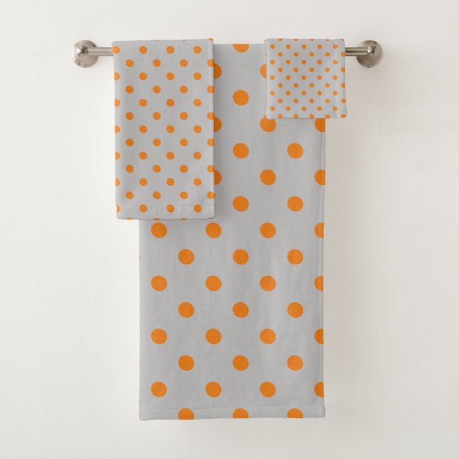 Grey Orange Polka Dot Bath Towel Set (Insitu)