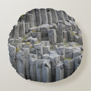 Grey rock formation round cushion