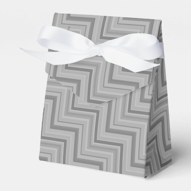 Grey stripes stairs pattern favour box (Front Side)