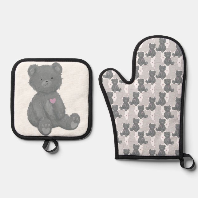 Grey teddy bear pattern, pink heart, silhouette oven mitt & pot holder set (Front)