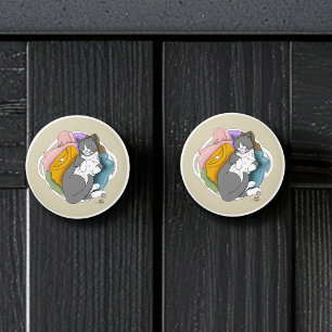 Grey White Cat Hair Laundry Ceramic Knob