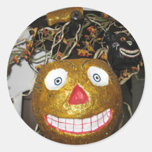 Grinning face classic round sticker