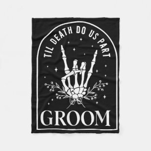 Groom Bride Skeleton Rock Hand Couples Wedding Hal Fleece Blanket