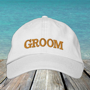 GROOM embroidered baseball cap gold / white