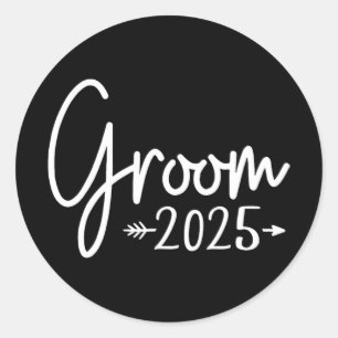 Groom Est. 2025 Married Wedding Engagement Getting Classic Round Sticker