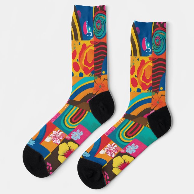 Groove Waves 70s Psychedelic Line Pattern Socks (Left)