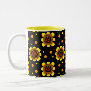 Groovy 70s Daisy Flower Power Pattern Two-Tone Coffee Mug
