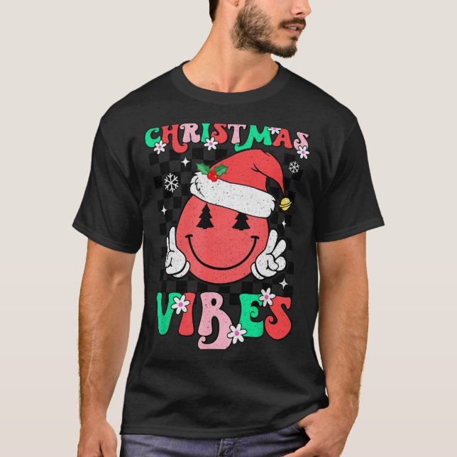 Groovy Christmas Vibes Smile Face Santa Hat Xmas T T-Shirt (Front)