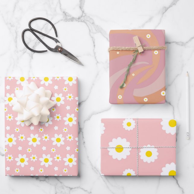 Groovy Daisy Retro Pink Wrapping Paper (Front)