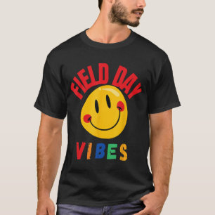 Groovy Field Day 2023 Field Day Vibes Teacher 3 T-Shirt