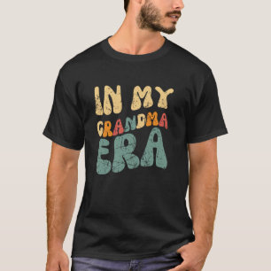 Groovy Funny In My Grandma Era Retro Vintage Mum M T-Shirt