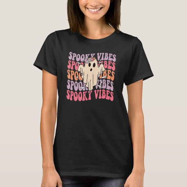 Groovy Halloween Spooky Vibes Retro Floral Ghost C T-Shirt (Front)