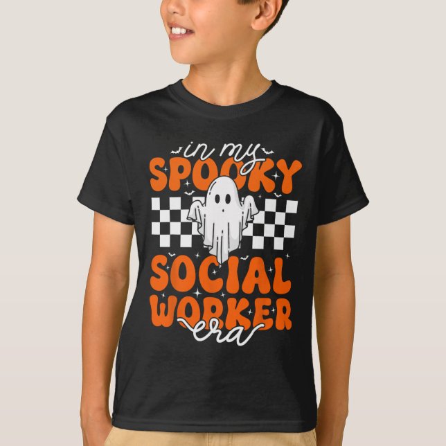 Groovy In My Spooky Social Worker Era Cute Ghost H T-Shirt (Front)