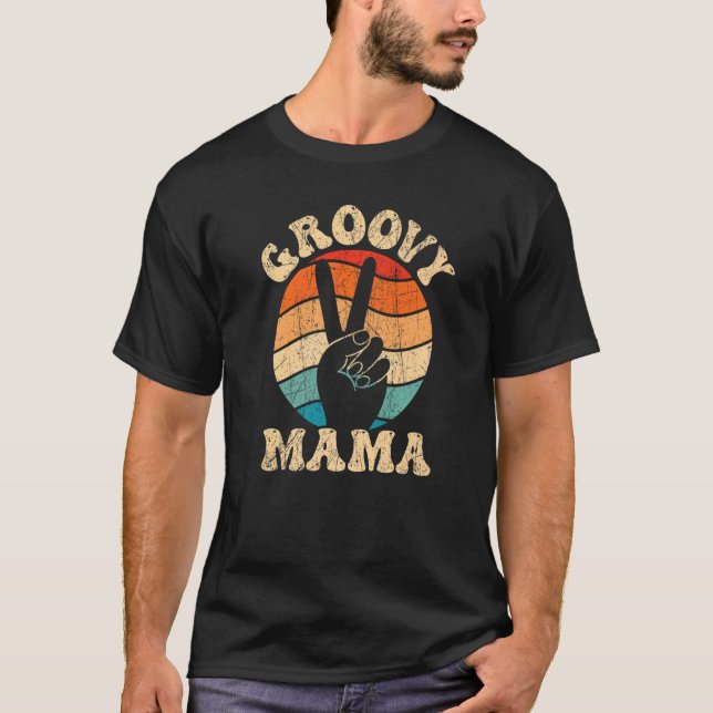 Groovy Mama 70s Aesthetic Nostalgia 1970's Retro M T-Shirt (Front)