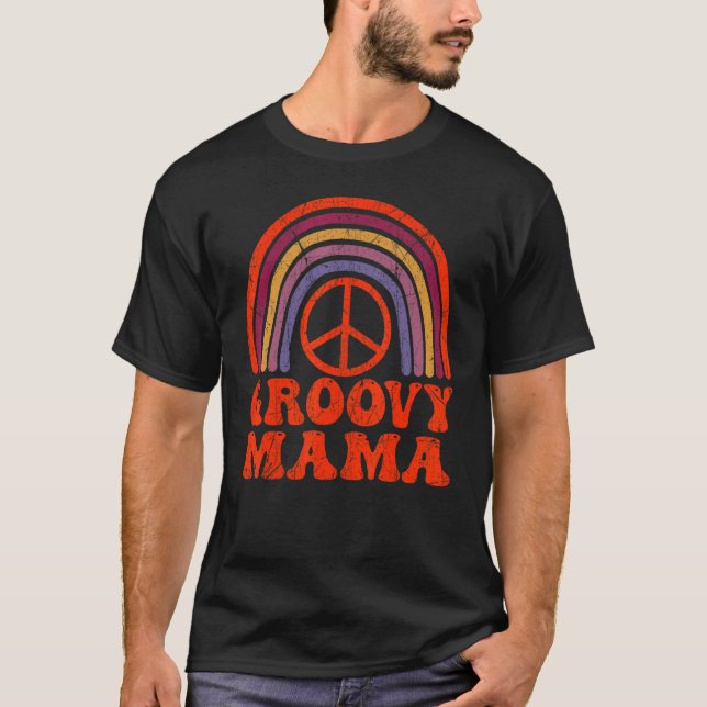 Groovy Mama 70s Aesthetic Nostalgia 1970's Retro M T-Shirt (Front)