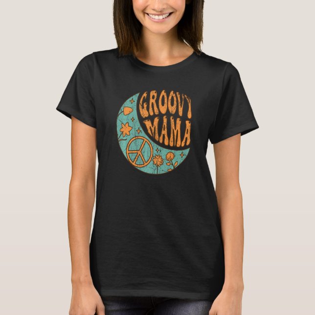 Groovy Mama 70s Aesthetic Nostalgia 1970's Retro M T-Shirt (Front)