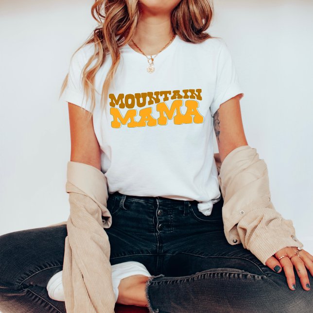 Groovy Mountain Mama Shirt – Retro Outdoorsy Tee (Groovy, Mountain Mama, Nature Lover, Boho Chic, Adventure Vibes, Retro Style, Mountain Life, Outdoor)