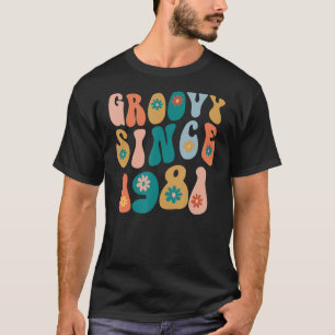 Groovy Since 1981 41st Birthday Hippie Style 41 Ye T-Shirt