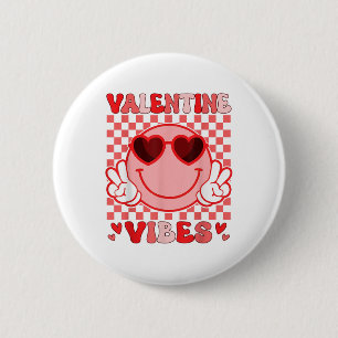 Groovy Valentine Vibes Valentines Day Shirts For G 6 Cm Round Badge