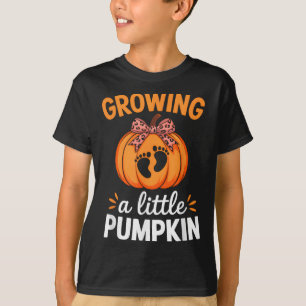 Growing A Little Pumpkin Maternity Thanksgiving Mo T-Shirt