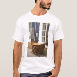 Gruissan village. La Clape. Languedoc. Village T-Shirt