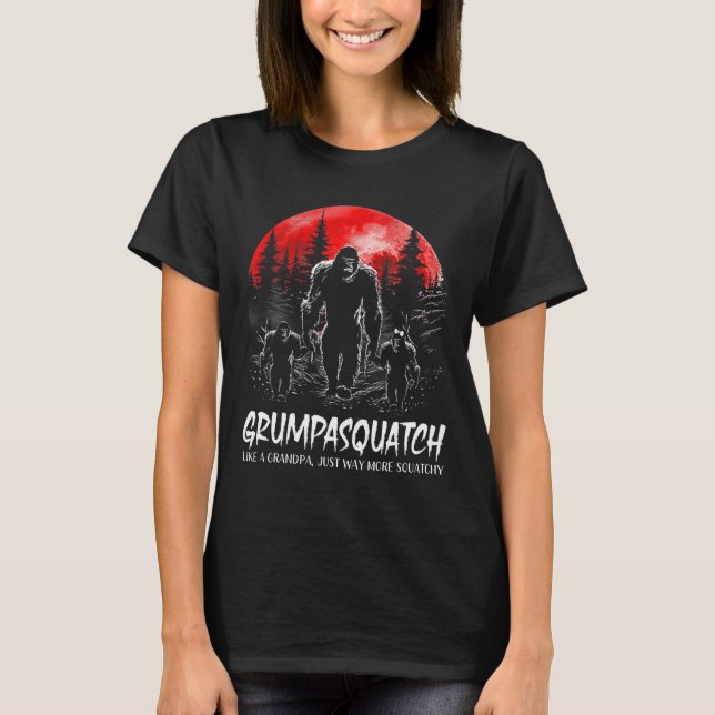 Grumpa Squatch Funny Bigfoot Dad Sasquatch Yeti Fa T-Shirt (Front)