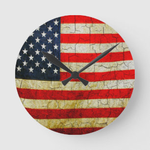 Grunge America flag Round Clock