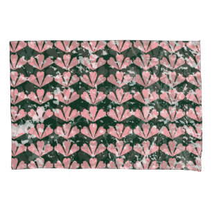 Grunge hearts and flowers pattern. pillowcase
