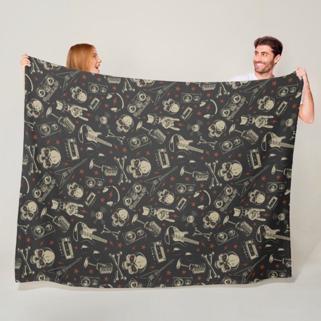 Grunge music skull crossbones pattern fleece blanket (In Situ)
