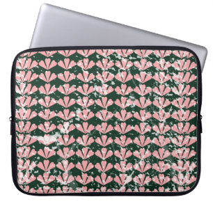 grunge pattern background, hearts, flower, pink. T Laptop Sleeve