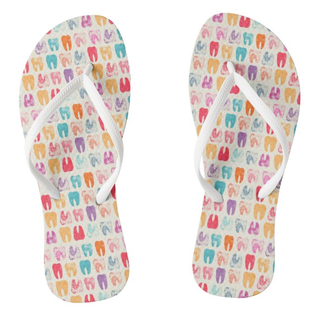 Grunge Tooth Pattern Thongs (Footbed)