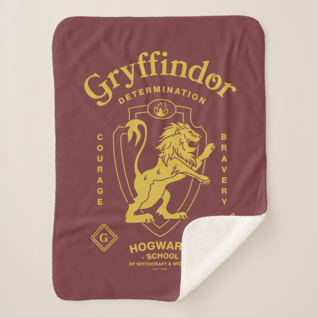 GRYFFINDOR™ Determination Courage Bravery Crest Sherpa Blanket (Front)