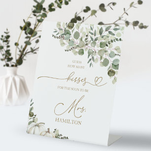 Guess How Many Kisses Bridal Game Sign